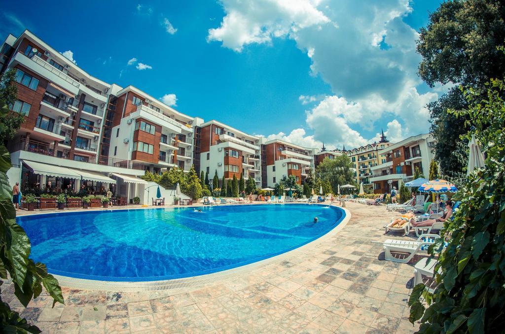 Gt Messambria Fort Beach Apartments Sveti Vlas Dış mekan fotoğraf